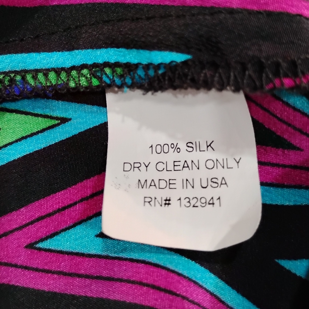 Vibrant Chevron Pattern Silk Blouse - image 3